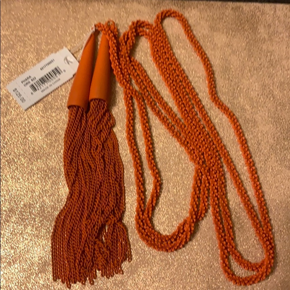 Kendra Scott Matte Orange Phara necklace